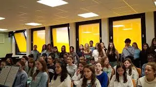 L'effet de masse   chorale Coll&egrave;ge Masbou   46100 FIGEAC