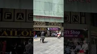 Where is Vario's Mothership located in Singapore?