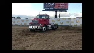 2001 MACK CH613 For Sale