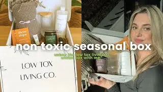 Unboxing the Low Tox Living Co Winter Box.