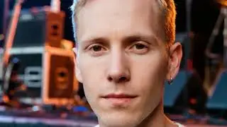 Eminem - Superman (Pop/Punk AI rendition)