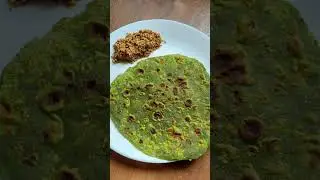 हिवाळ्यात सगळ्यांच्या घरी केलीच पाहिजे अशी चटणी, थोड्या वेगळ्या पद्धतीने पालक पराठे | palak paratha