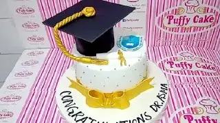 Graduation Cap Topper Cakes | Gold Ribbon | Design Ideas