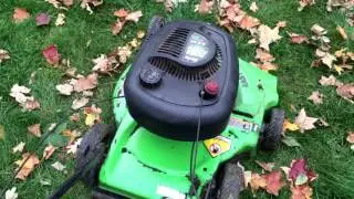 Lawn-Boy 2-Stroke Mower Start Up