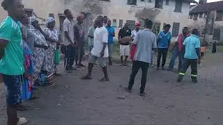 Tupo live 001