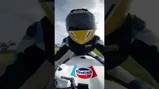 Kevin Schwantz 1989 Pepsi Suzuki out for a blast #RGV500 #RG500 #KevinSchwantz