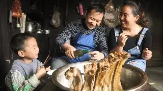 几斤大猪排抹上酱料炸一盆，配上啤酒快活似神仙，满嘴爆油吃到撑