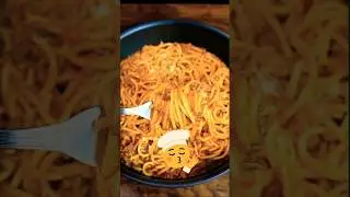 Spicy Noodles Recipe 🍜 | 1-Minute Street Style Noodles #shorts