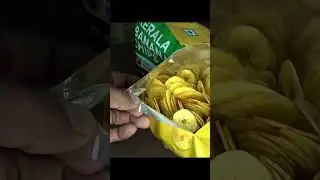Kerala Banana Chips //Salty & Crispy.. #food #chips #keralachips