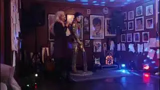 Can't Help Falling In Love – Elvis Presley – Cover by Diana Harper on January 2, 2026 💖🎤🎶🎹☀️🎼 💚