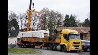 Triebwagen-Transport zum Museum Asbach