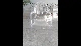 Ghost Chair with Arms in Transparent Crystal