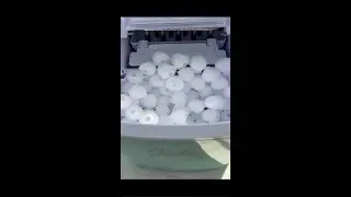 Igloo Ice Maker