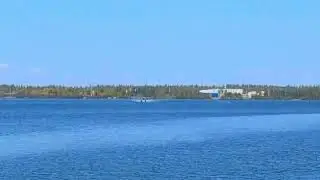 DHC-2 Beaver Taking-off of the water at Red Sucker Lake, Manitoba, Canada 🇨🇦