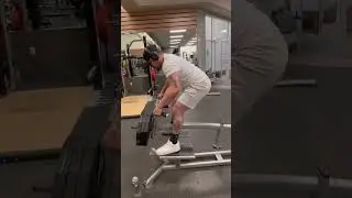 T rows getting better 🫡 big back big bench! #backday