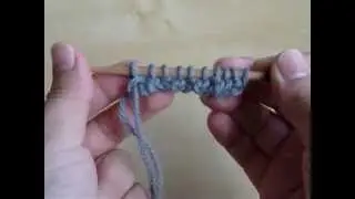 Montage tricoté à l'anglaise pour côtes 1/1