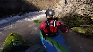 Kayak , Les Gorges Rouges , La Tin&eacute;e 15m&sup3;