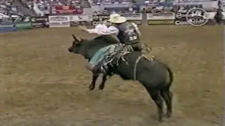 Jason Bennett vs Forty Below - 04 PBR Reno (86.5 pts)