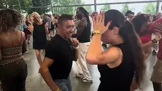 Roberto & Josephine (Salsa Social) aux Lundis Isla Salsa avec DJ Will le 14 juillet 2025