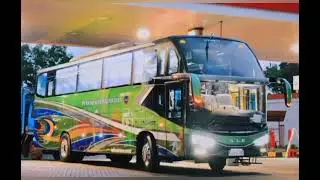 Perjalanan dengan bus ALS sambil mendengarkan lagu Batak.