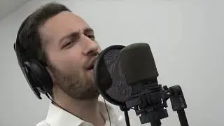 English + Hebrew rendition of Leonard Cohen's Hallelujah\הללויה