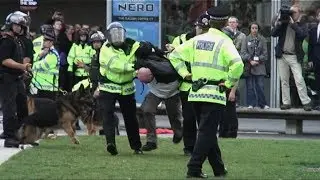 Police Dogs Used Against EDL Manchester Protest