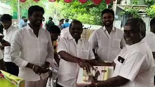 பெருங்குடி எஸ் வி.ரவிச்சந்திரனின் பொங்கல் பரிசு வழங்கும் விழா 