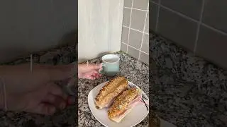 Make breakfast with me 🤎☕🍞 #asmr #breakfast #cozy #morningroutine #cozyvideo #coffee