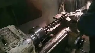 Навивка реборды для шнека на токарном станке