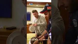 #KingsSquad celebrated Captain David Warner&rsquo;s achievement with full energy! 🎊
