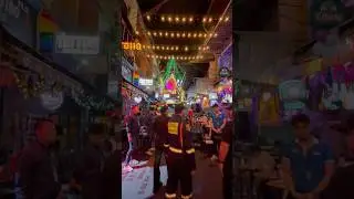 Silom Soi 4 tonight - Gay Bars Street in Bangkok Thailand #bangkoknightlife #bangkokcity #bangkok