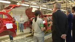S.M. el Rey visita la Factoría de Renault en Villamuriel de Cerrato (Palencia)
