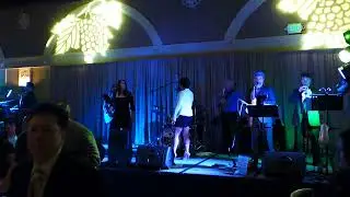 Groove Doctors Uptown Funk Live