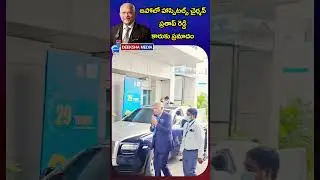 Apollo Hospitals Chairman Pratap Reddy's car met with an accident.