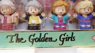 BACK IN STOCK! Celebrating The Golden Girls! Fisher Price Little People Golden Girls set toy review!