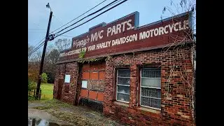 The legendary Hippy's M/C Parts Harley-Davidson shop! An amazing roadside jewel!