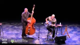 Music Demonstration: Son's Style, with John Mooney