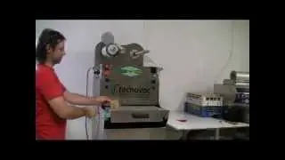Operculeuse, machine sous-vide pour barquette 