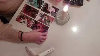 K&auml;rleksl&auml;ggning ❤️ din person kommer att h&ouml;ra av sig och ger dig en g&aring;va ❤️ tarot p&aring; svenska