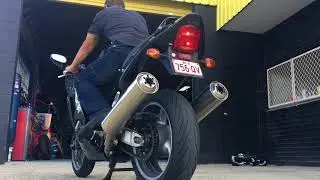 Does the STOCK EXHAUST SOUND GOOD on a CBR1100XX BLACKBIRD?