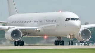 (4K) MYSTERY VIP 767 at EAA OSHKOSH!