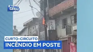 Poste pega fogo em Rio das Ostras (RJ)