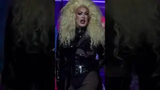 Roslynn Aphrodite- Oz | Happier Than Ever