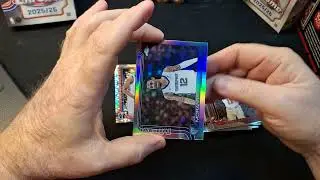 Коллекционные баскетбольные карточки Topps Chrome NBA 2025-2026 годов - Подвесная коробка № 2