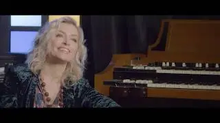 Amanda Lynn talks about her new album