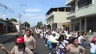 UNIDAD EDUCATIVA CAP. PEDRO OSCAR SALAS BAJA&Ntilde;A - LA LA LA - SHAKIRA