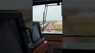 Passing Pakistan's Longest Bridge over Jhelum River|Trainology|#pakistanrailways #trainspeed #geu20