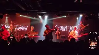Gökhan Türkmen - Bitmesin 4K (İstanbul Canlı 23.02.2024)