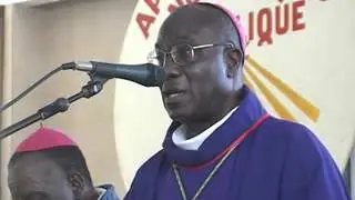 Religion: le cardinal Jean Pierre Kutwa reçoit ses attributs