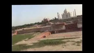 Mehtab Bagh,so cozy healing spot of noisy Agra,seeing whole Taj Mahal,India